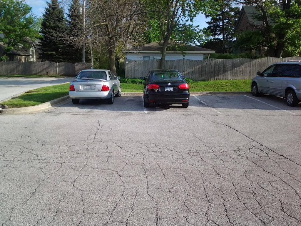 Subway | restaurant | 17217 Oak Park Ave, Tinley Park, IL 60477, USA | 7085328782 OR +1 708-532-8782