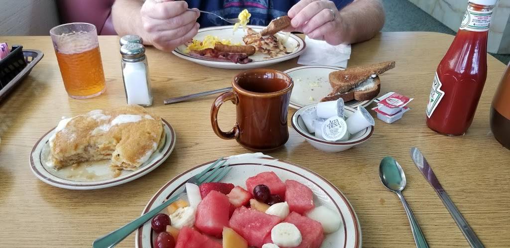 The Pancake House | restaurant | 1000 N 2nd St, El Cajon, CA 92021, USA | 6194428947 OR +1 619-442-8947