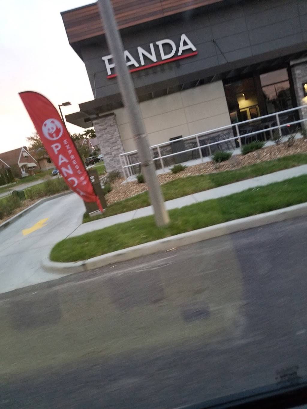 Panda Express | restaurant | 4400 Hampton Ave, St. Louis, MO 63109, USA | 3143521877 OR +1 314-352-1877