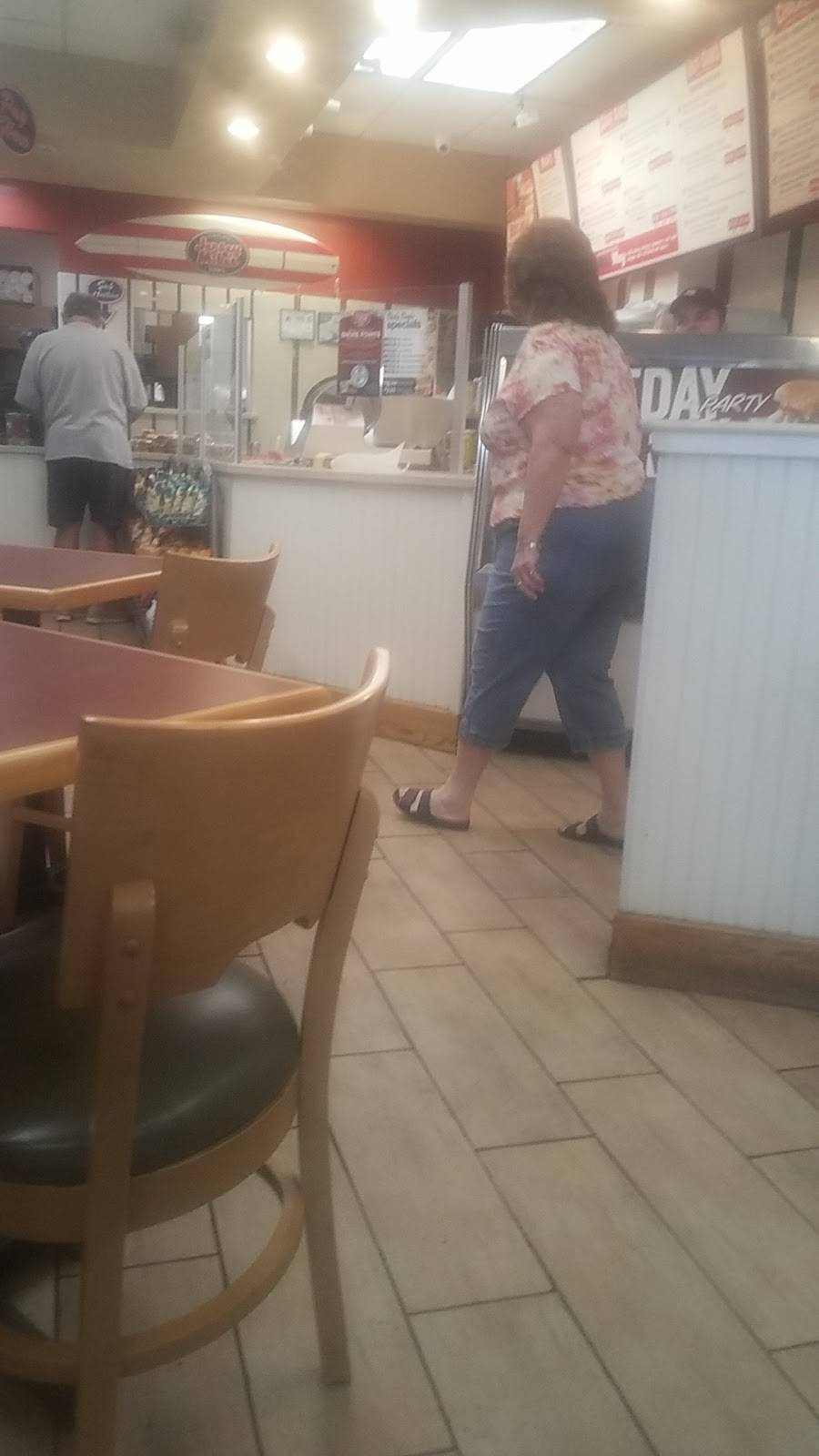 Jersey Mikes Subs | meal takeaway | 850 Jake Alexander Blvd W Ste. E, Salisbury, NC 28147, USA | 7046420111 OR +1 704-642-0111