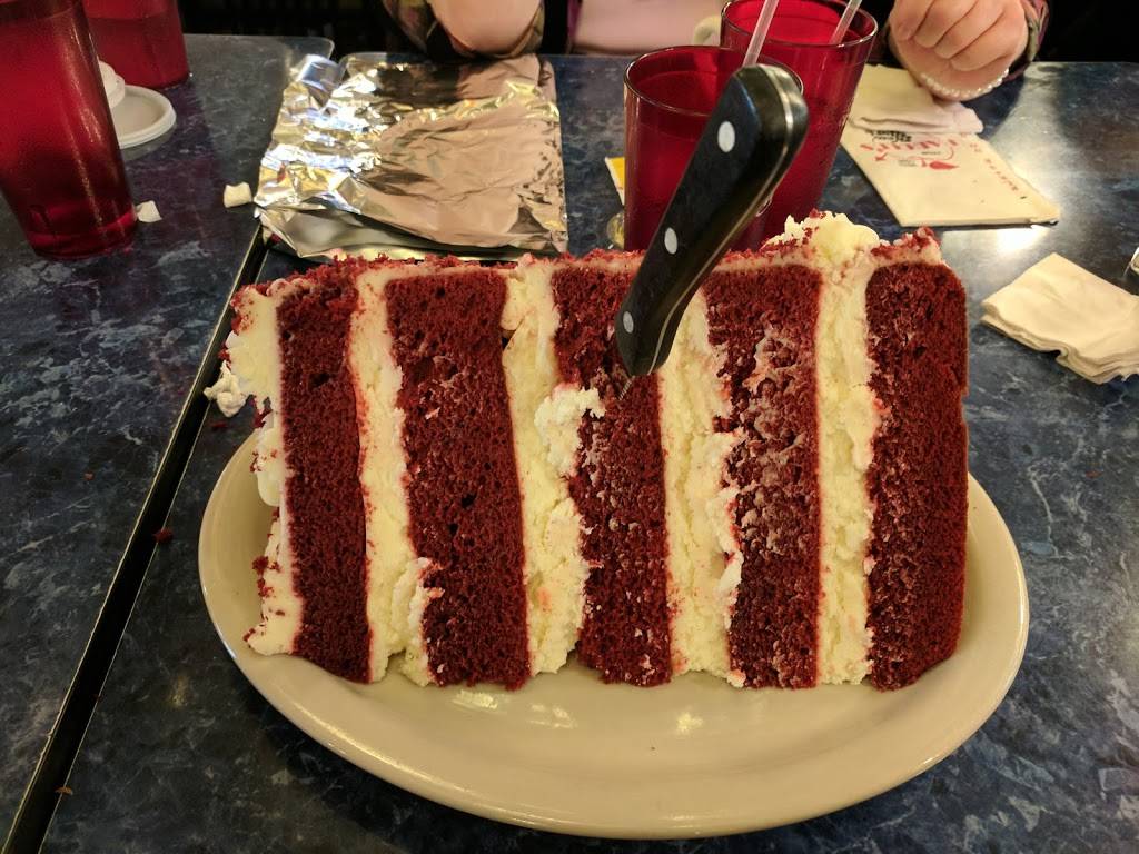 Harolds New York Deli | restaurant | 1173 King Georges Post Rd, Edison, NJ 08837, USA | 7326619100 OR +1 732-661-9100