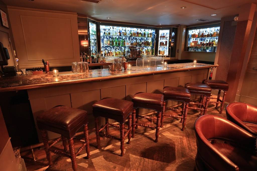 The Barrelhouse Flat | restaurant | 2624 N Lincoln Ave, Chicago, IL 60614, USA | 7738570421 OR +1 773-857-0421