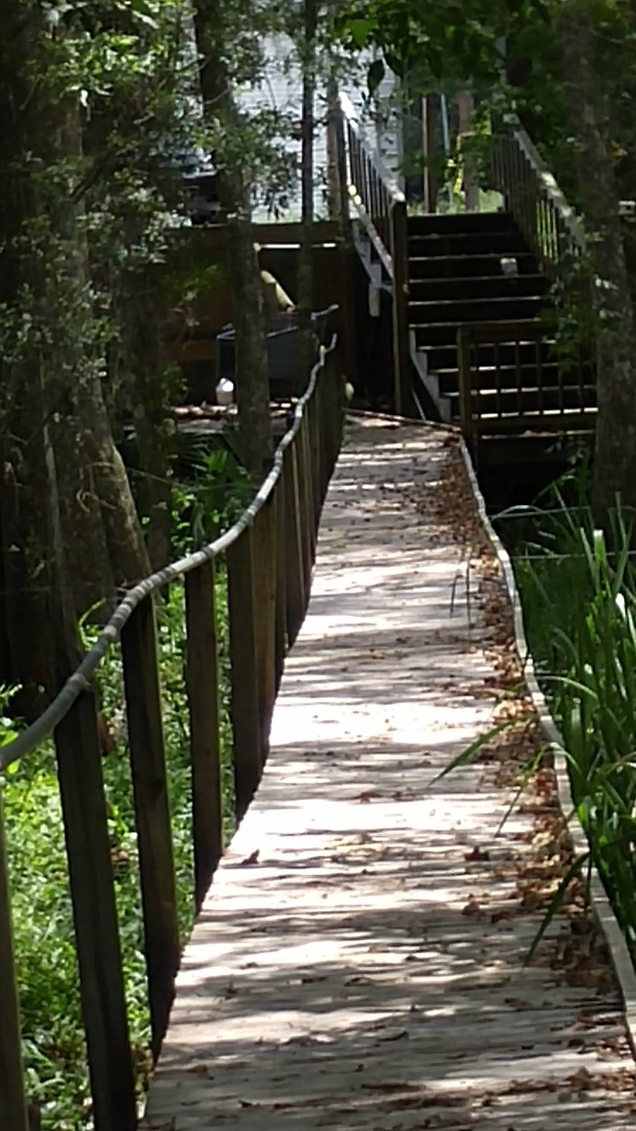 Tin Lizzys Landing | restaurant | 29592 LA-22, Springfield, LA 70462, USA | 2256956787 OR +1 225-695-6787