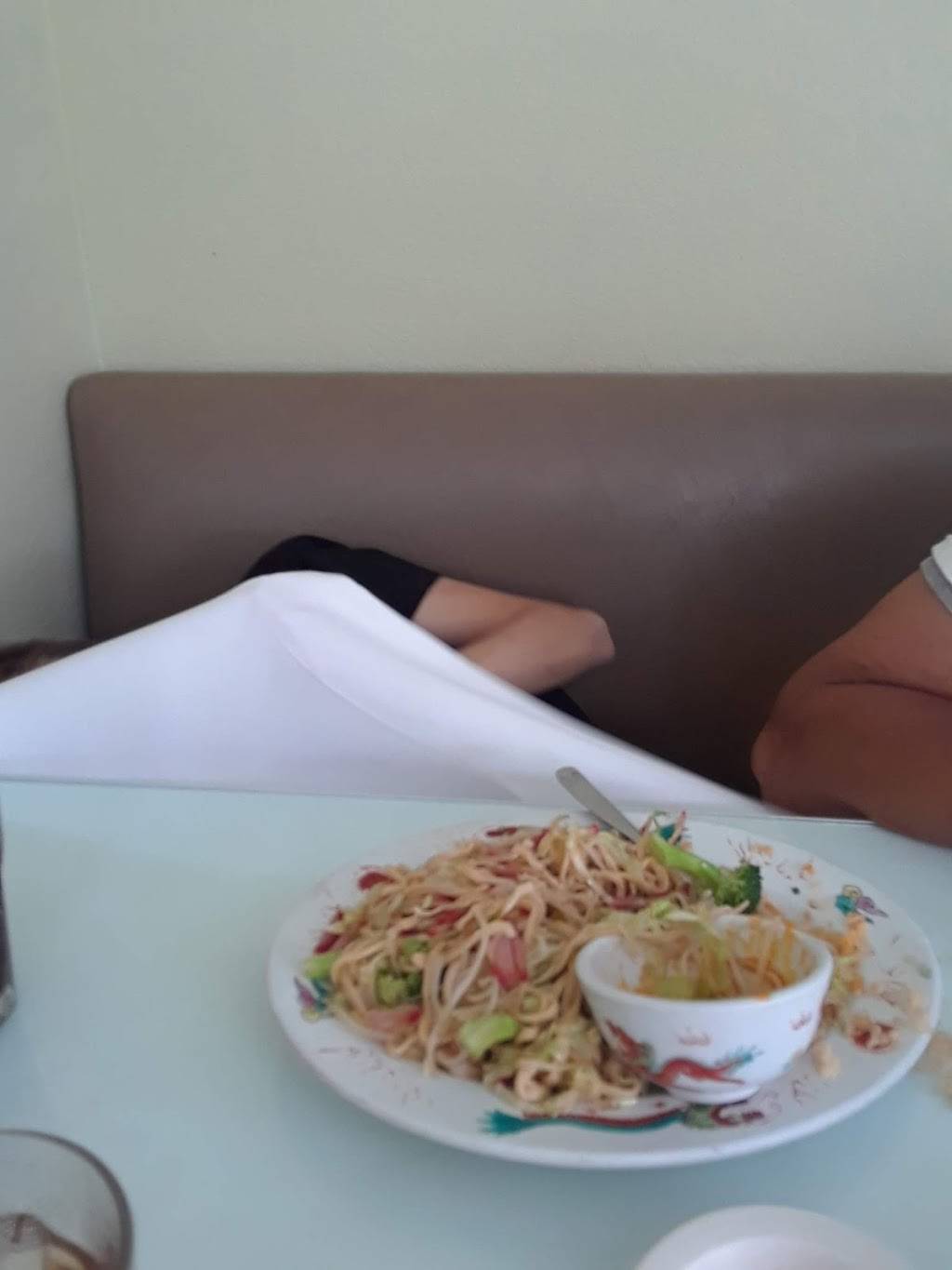 Chinese Village | restaurant | 3780 Capitola Rd, Santa Cruz, CA 95062, USA | 8314621933 OR +1 831-462-1933