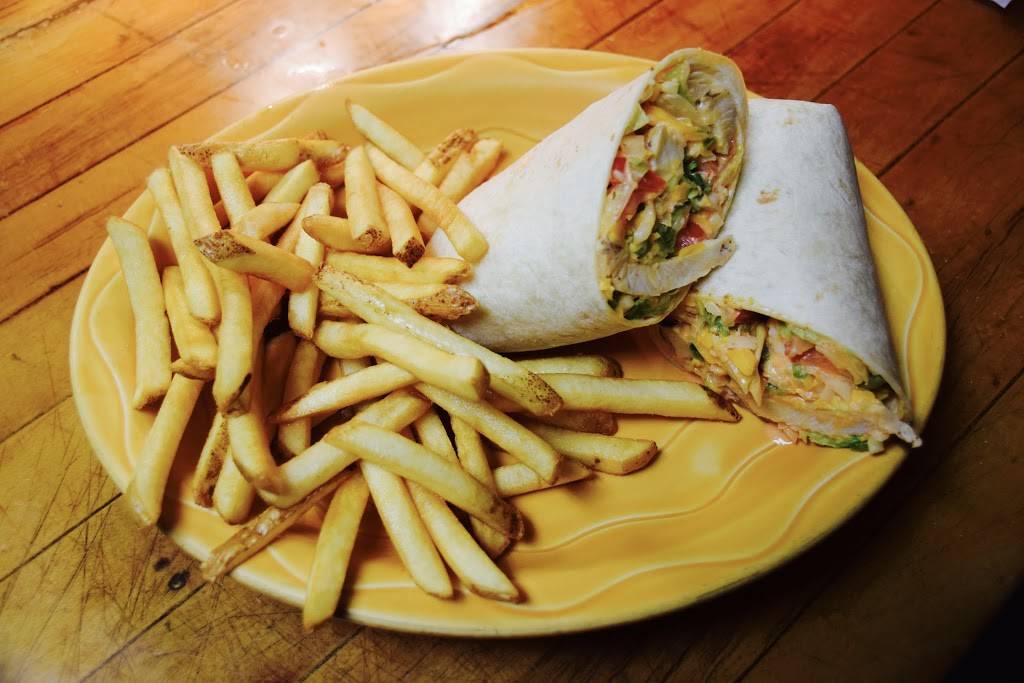 Frederic inn | restaurant | 6516 N Old 27, Frederic, MI 49733, USA | 9893488636 OR +1 989-348-8636