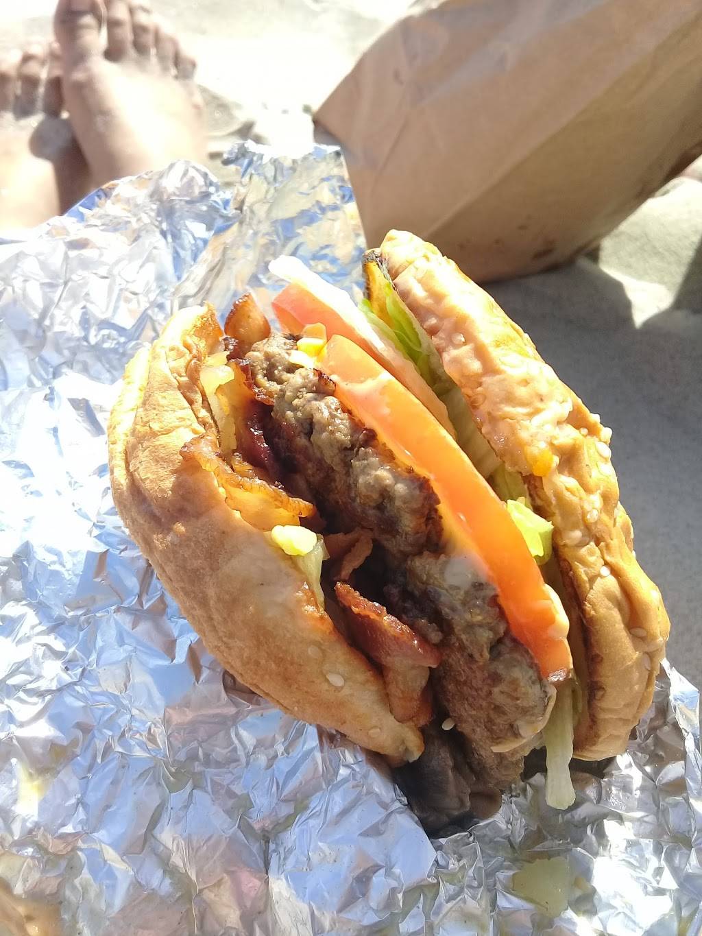 Five Guys | meal takeaway | 1020 Garnet Ave, San Diego, CA 92109, USA | 8582722105 OR +1 858-272-2105