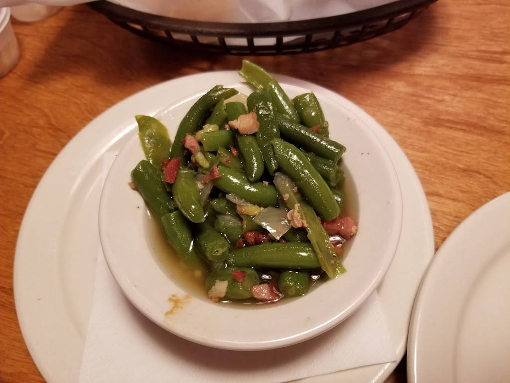 Texas Roadhouse | restaurant | 6615 Garth Rd, Baytown, TX 77521, USA | 2814213060 OR +1 281-421-3060