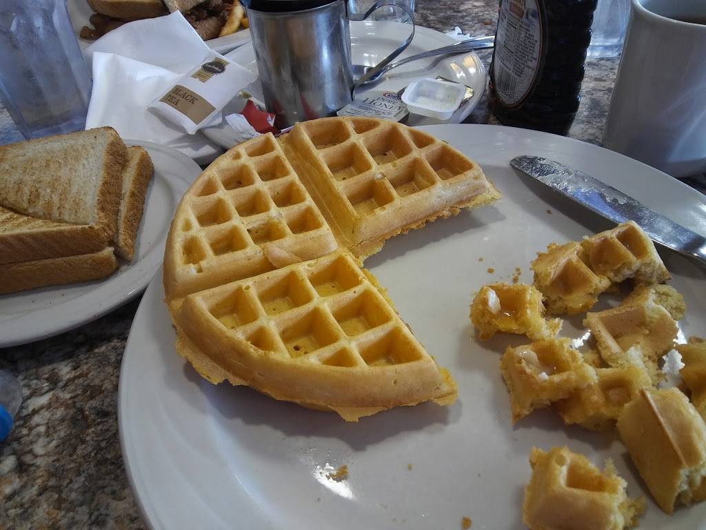 Auburn Country Oven Inc | restaurant | 2101 Auburn Rd, Shelby Charter Twp, MI 48317, USA | 5868031020 OR +1 586-803-1020