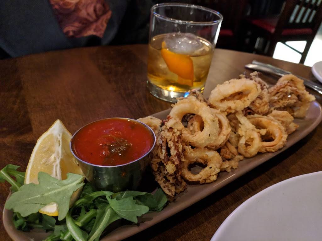 The Meeting House | restaurant | 827 Williams St, Longmeadow, MA 01106, USA | 4137543607 OR +1 413-754-3607