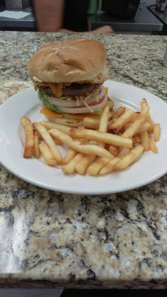 Jrs Diner | restaurant | 2830, 296 Main St, Milford, MA 01757, USA | 5086349200 OR +1 508-634-9200