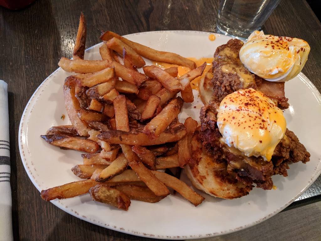 White Oak Tavern & Inn | restaurant | 1200 W Webster Ave, Chicago, IL 60614, USA | 7732480200 OR +1 773-248-0200