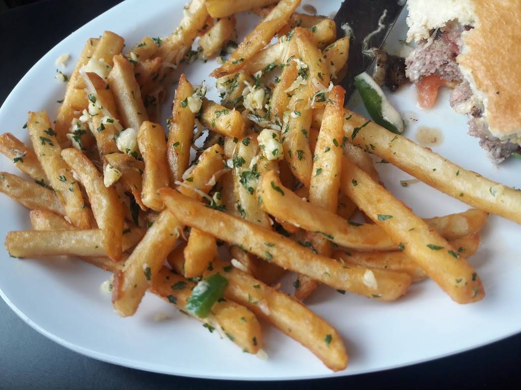 Railhouse Pub And Grill | restaurant | 1495 CA-99, Gridley, CA 95948, USA | 5307979384 OR +1 530-797-9384