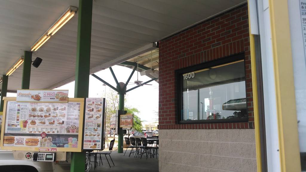 Sonic Drive-In | restaurant | 1600 Cedar Rd, Chesapeake, VA 23322, USA | 7574102947 OR +1 757-410-2947