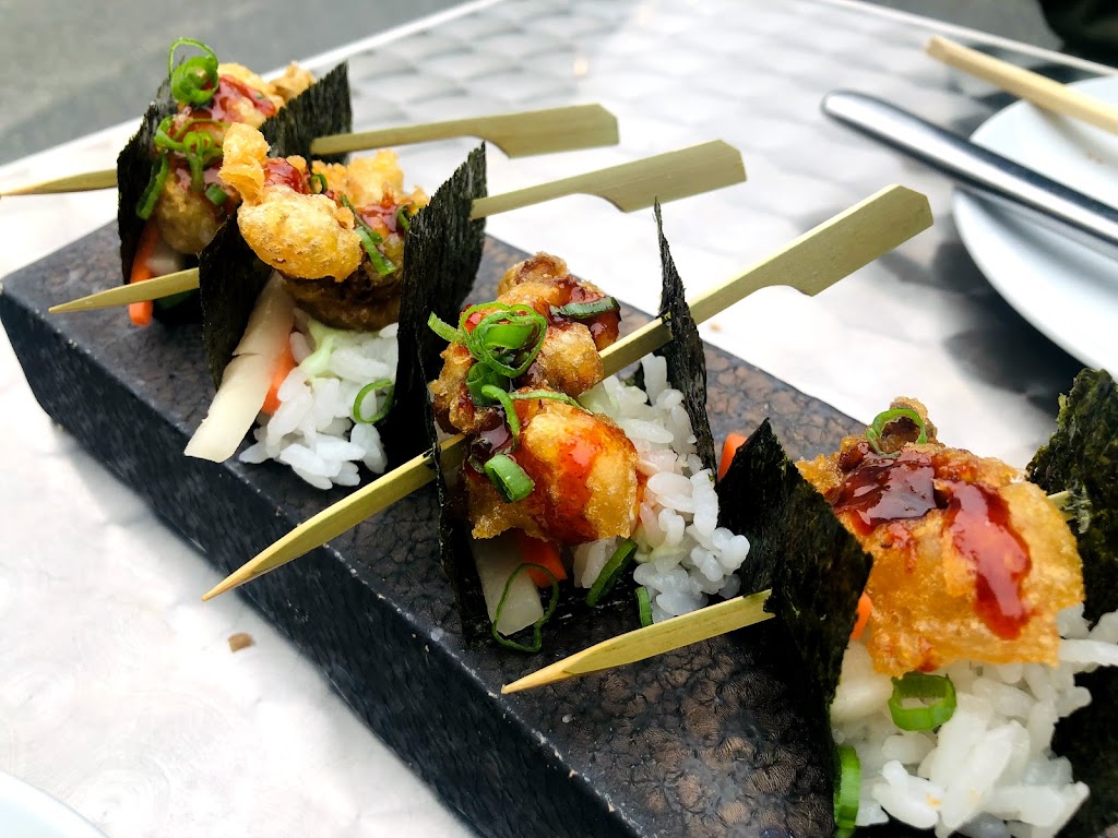 The Nautilus | meal takeaway | 12 Cambridge St, Nantucket, MA 02554, USA | 5082280301 OR +1 508-228-0301