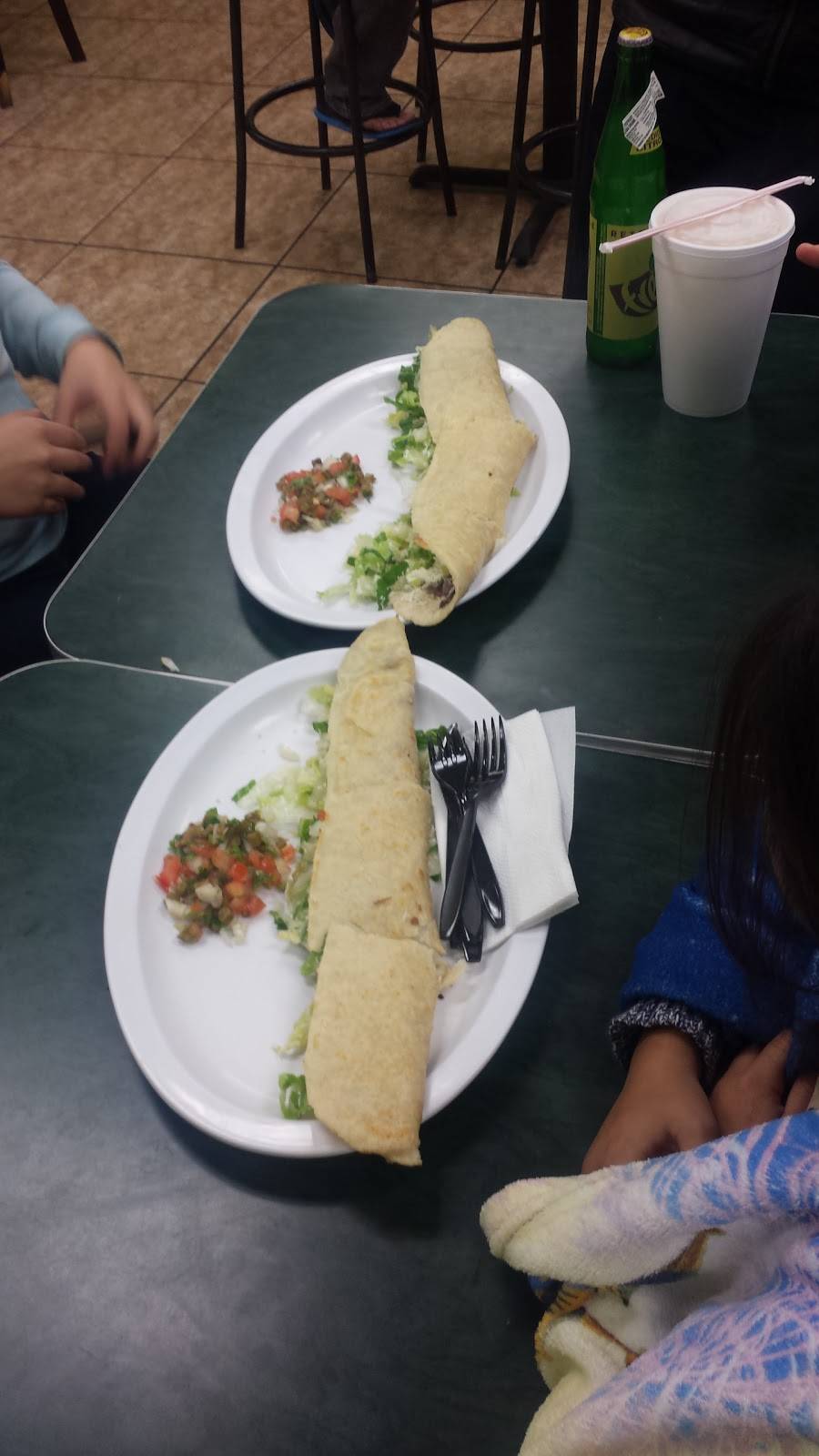 Tortas LA Corona | restaurant | 1712 N Placentia Ave, Fullerton, CA 92831, USA | 6574449222 OR +1 657-444-9222