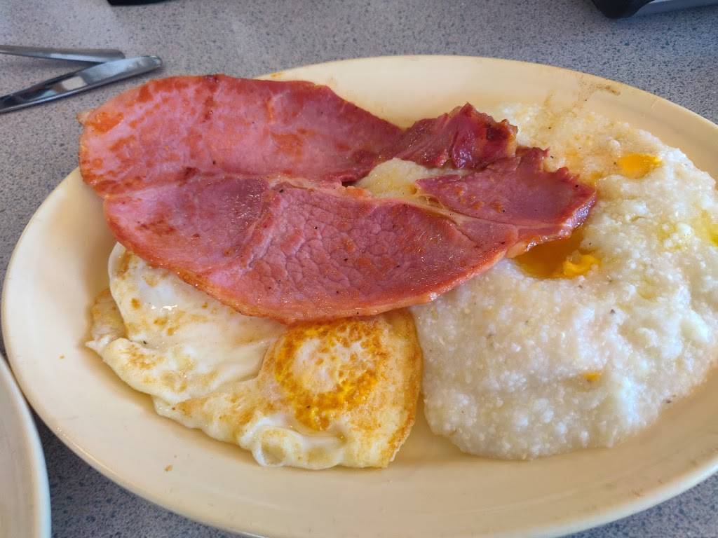 Harveys The Breakfast Place, LLC | restaurant | 823 S Memorial Dr, Greenville, NC 27834, USA | 2527581084 OR +1 252-758-1084