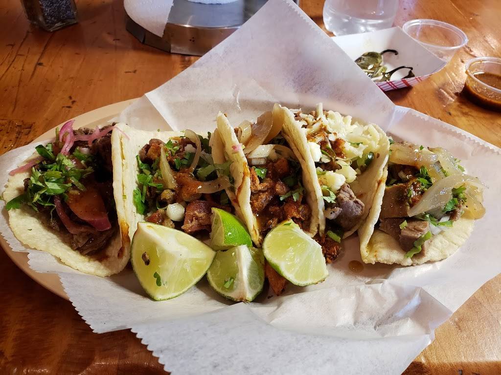 Tacos Chiwas | restaurant | 1923 E McDowell Rd, Phoenix, AZ 85006, USA | 6023588830 OR +1 602-358-8830