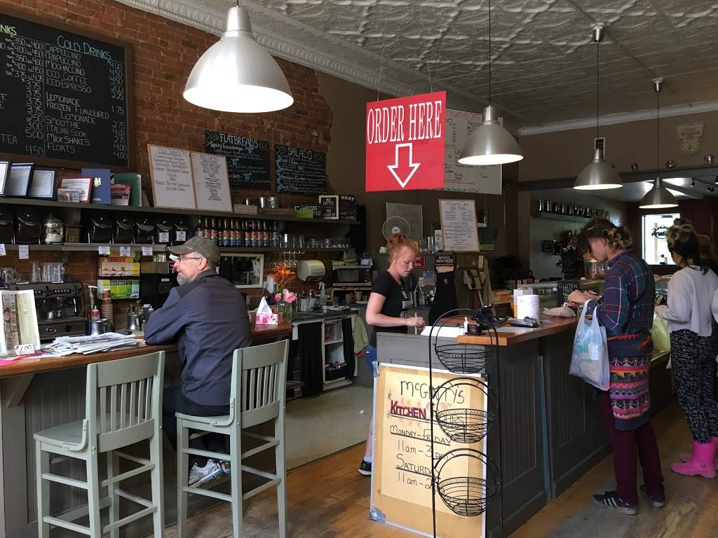 McGintys Cafe | restaurant | 45 N Sykes St, Meaford, ON N4L 1V9, Canada | 5195380092 OR +1 519-538-0092