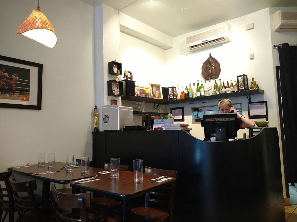 Restaurant Une nuit à Bangkok | restaurant | 5076 Rue de Bellechasse, Montréal, QC H1T 2A2, Canada | 5145435444 OR +1 514-543-5444