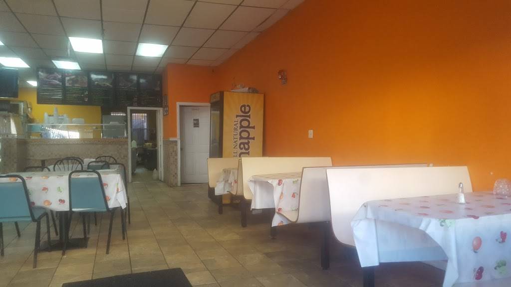 Jalapeños Restaurant | restaurant | 927 Main Ave, Passaic, NJ 07055, USA | 9732467360 OR +1 973-246-7360