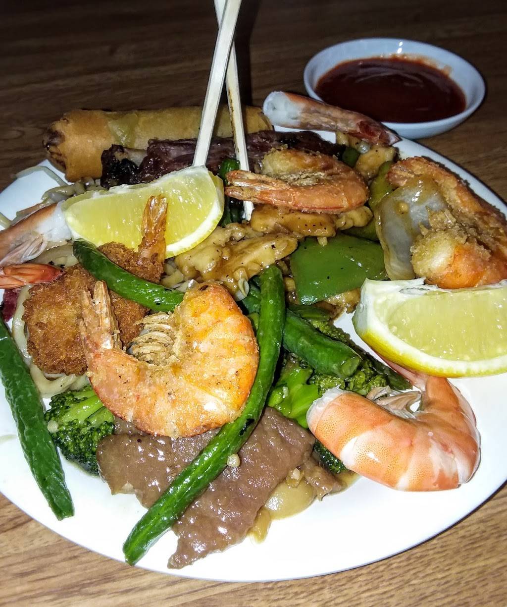 Royal Dragon Restaurant | restaurant | 9613, 101 W McKnight Way, Grass Valley, CA 95949, USA | 5302722868 OR +1 530-272-2868