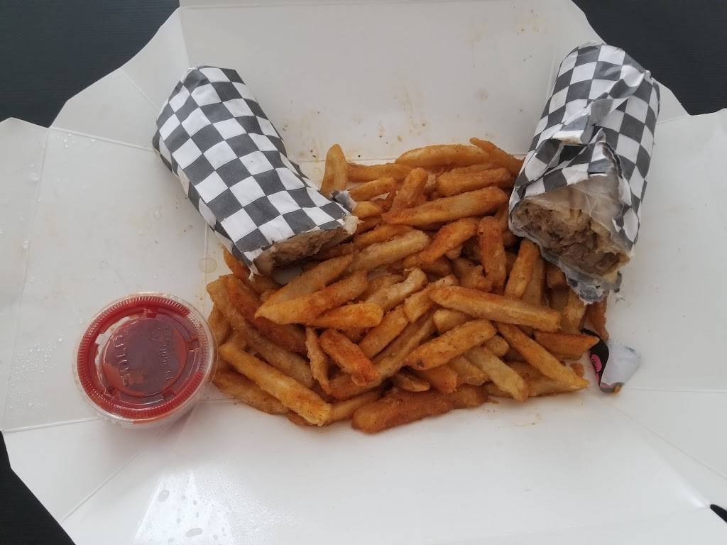 Laari Adda | restaurant | 3030 Thomas St, Mississauga, ON L5M 0R4, Canada | 9058262332 OR +1 905-826-2332