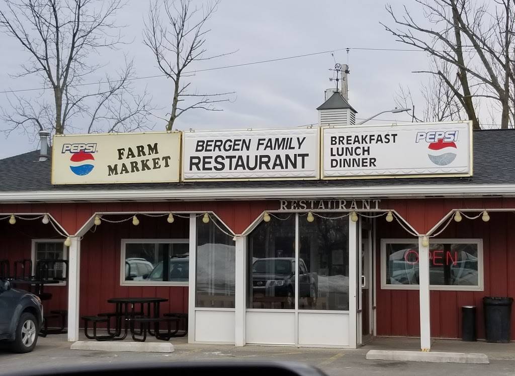 Bergen Farm Market Family Restaurant | restaurant | 90 S Lake Ave, Bergen, NY 14416, USA | 5854941320 OR +1 585-494-1320