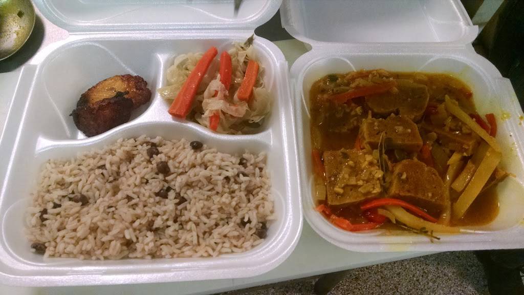 Island Take Away And Dining | restaurant | 5540 Old National Hwy, Atlanta, GA 30349, USA | 6787057658 OR +1 678-705-7658