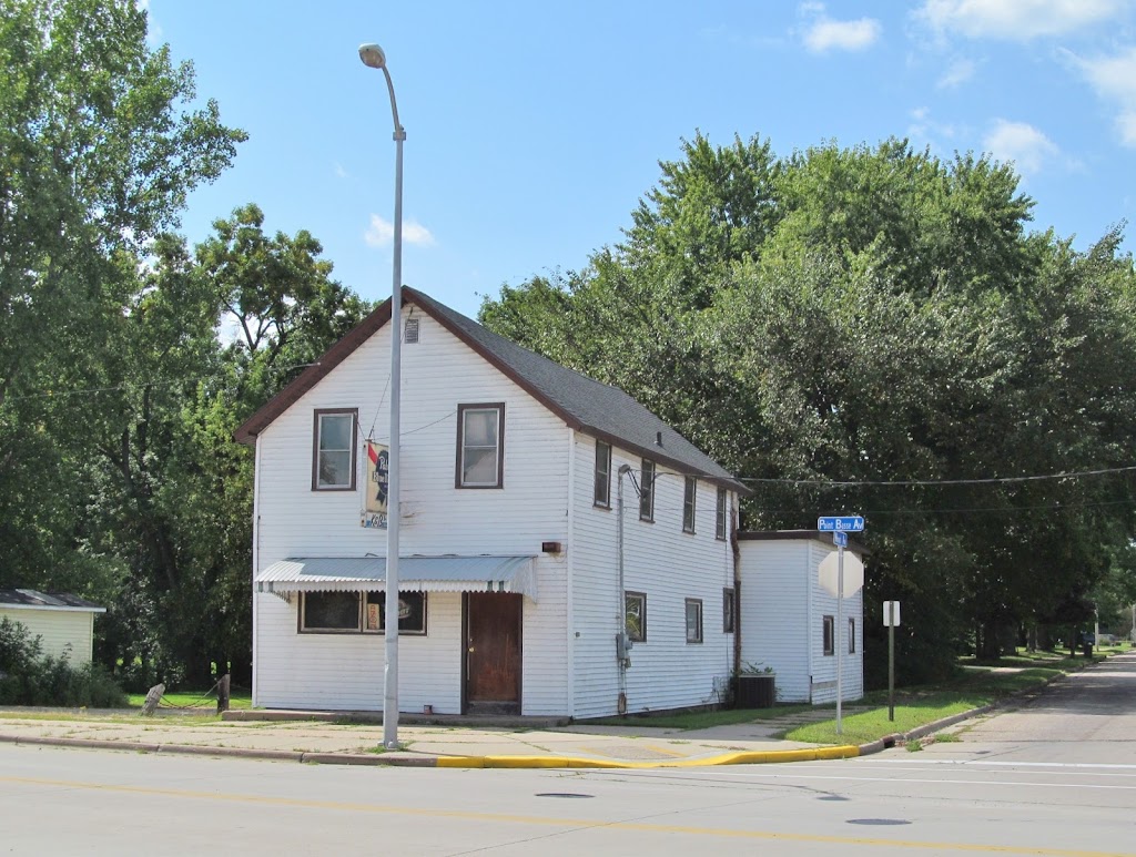 K & Bs Bar & Grill | restaurant | 400 Point Basse Ave, Nekoosa, WI 54457, USA | 7158864430 OR +1 715-886-4430