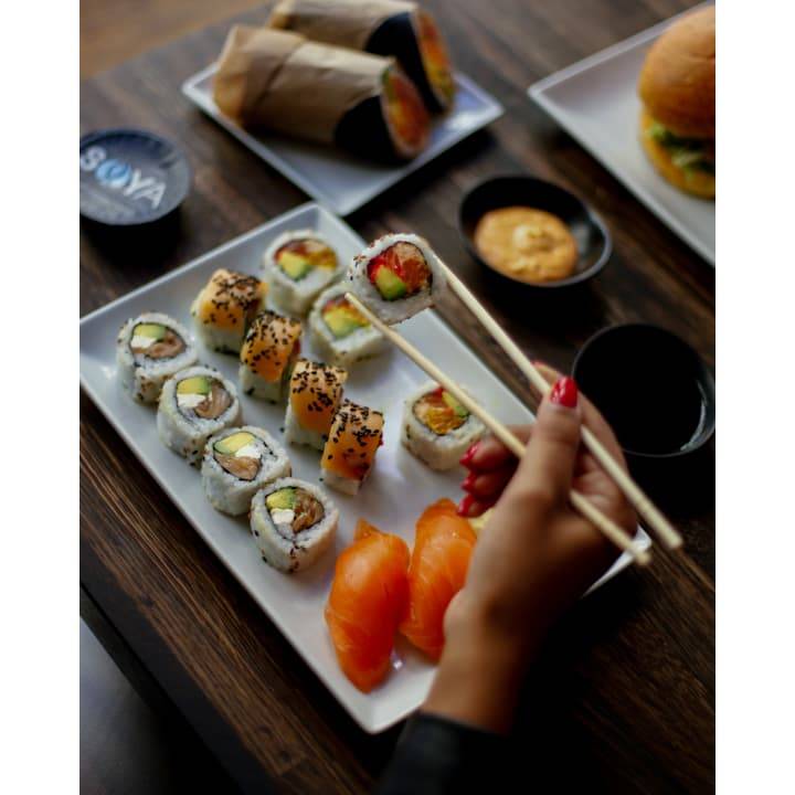 Sushi Shop | restaurant | 1400 Ch Ste-Foy, Québec, QC G1S 2N6, Canada | 4186833999 OR +1 418-683-3999