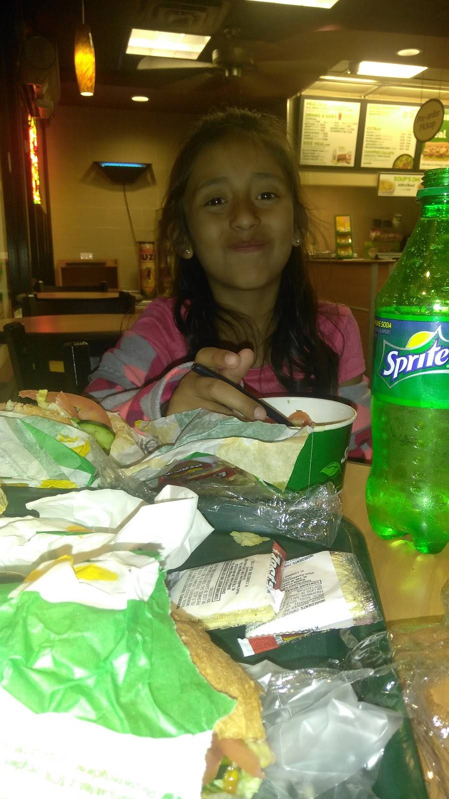 Subway Restaurants | restaurant | 8511 Venice Blvd, Los Angeles, CA 90034, USA | 3105584222 OR +1 310-558-4222