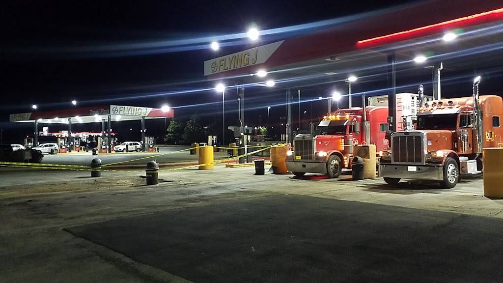 Flying J Travel Center | restaurant | 4740 Bethel Rd, Olive Branch, MS 38654, USA | 6628951001 OR +1 662-895-1001