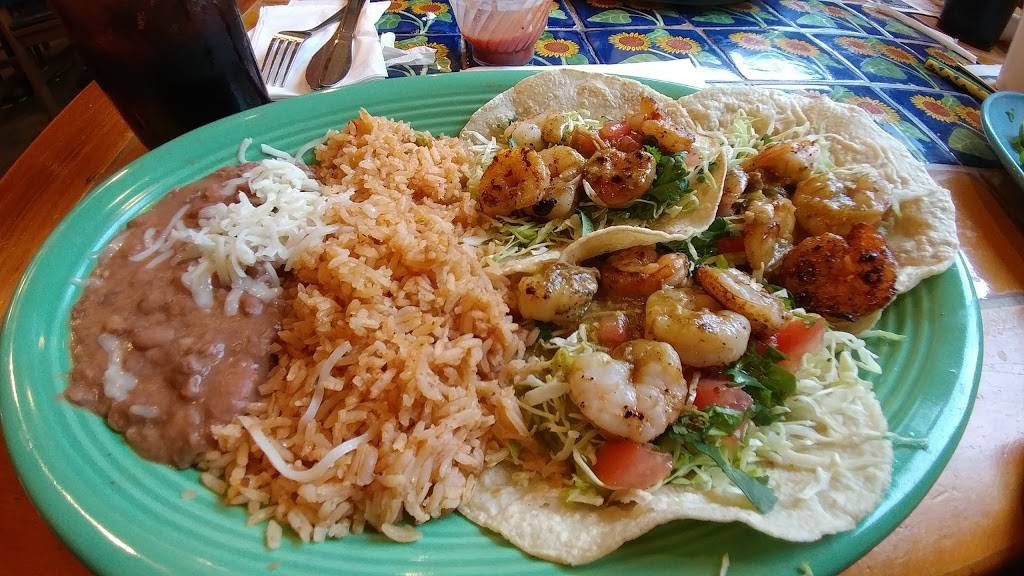 El Rosal | Bar & Grill | restaurant | 3117 W Noble Ave, Visalia, CA 93277, USA | 5597490542 OR +1 559-749-0542