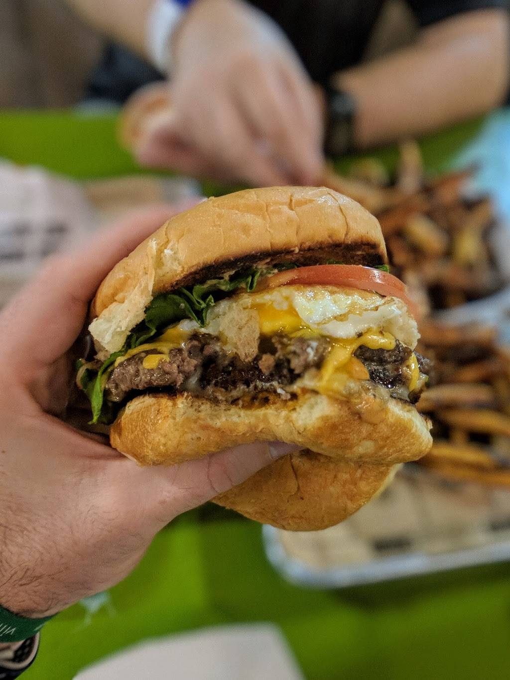 BurgerFi | restaurant | 1902 S University Dr, Davie, FL 33324, USA | 9549005203 OR +1 954-900-5203