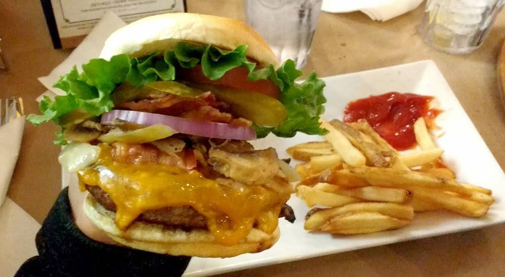 Crabby Joes Bar • Grill | restaurant | 1249 London Rd, Sarnia, ON N7S 1P3, Canada | 5193442100 OR +1 519-344-2100