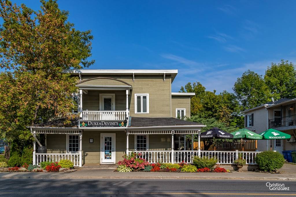 Duke and Devines | restaurant | 429 Avenue Saint-Charles, Vaudreuil-Dorion, QC J7V 2N2, Canada | 4504555093 OR +1 450-455-5093