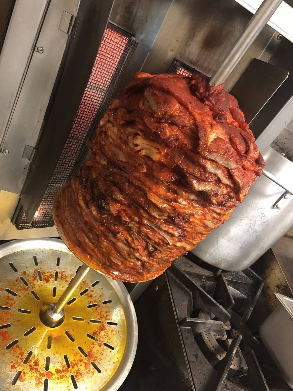 Tacos El Pillo | restaurant | 3601 W McDowell Rd, Phoenix, AZ 85009, USA | 6236886809 OR +1 623-688-6809