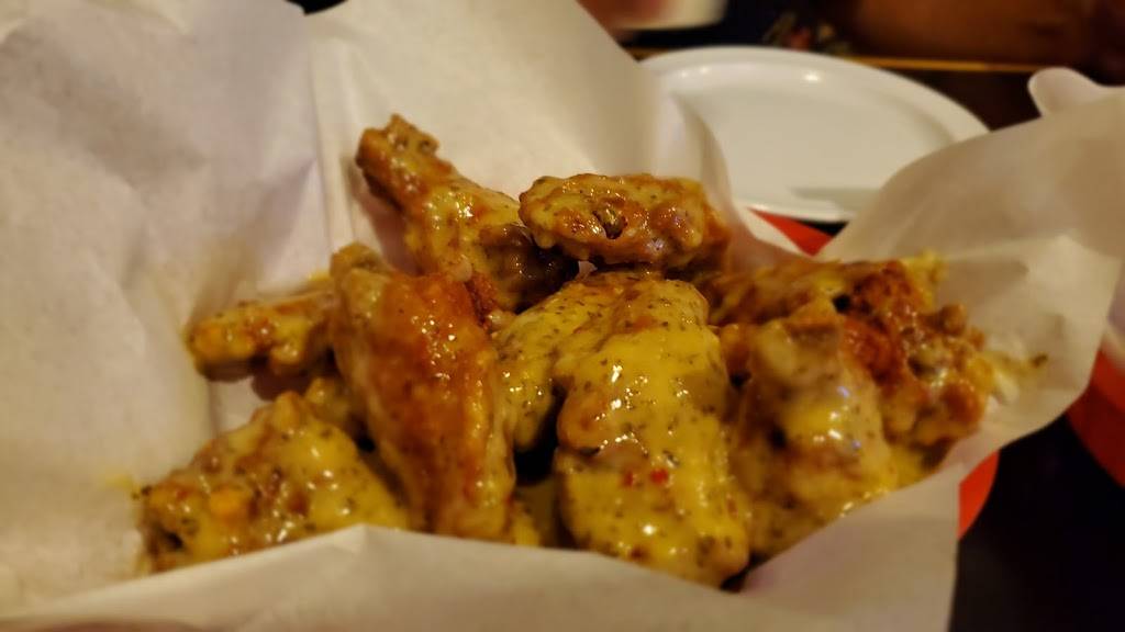 Rosatis Pizza | restaurant | 10989 E Dynamite Blvd # 102, Scottsdale, AZ 85262, USA | 4805132552 OR +1 480-513-2552