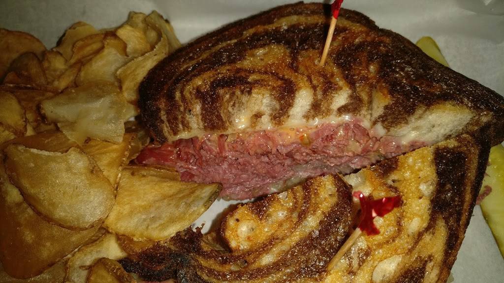 Ryans Public House | restaurant | 8942 Ogden Ave, Brookfield, IL 60513, USA | 7084857400 OR +1 708-485-7400