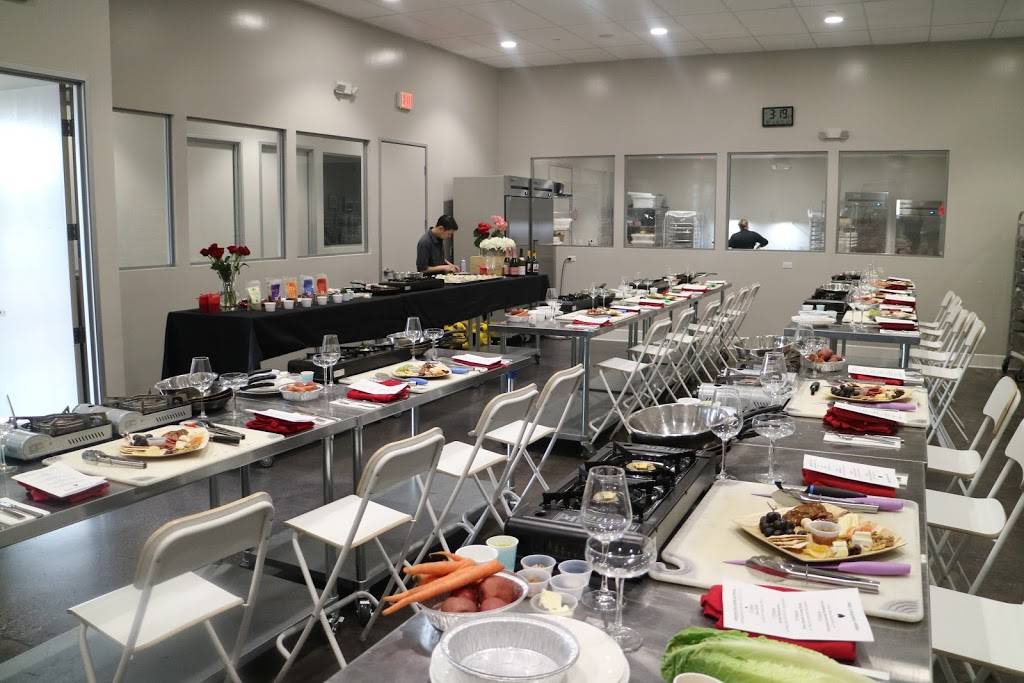 Chef Stephanie Chinchilla | restaurant | 350 Clinton St, Newport Beach, CA 92660, USA | 9494783066 OR +1 949-478-3066