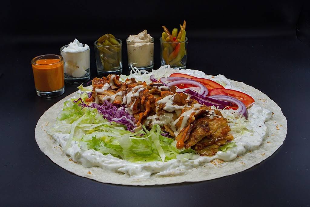 Coachs Epic Gyro | restaurant | 200 Main St # 103B, Huntington Beach, CA 92648, USA | 7145943438 OR +1 714-594-3438