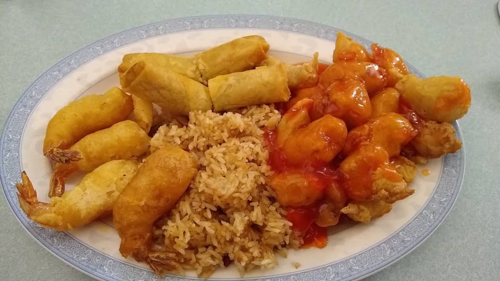 Gees Family Restaurant | restaurant | 118 E Main St, Goldendale, WA 98620, USA | 5097736999 OR +1 509-773-6999