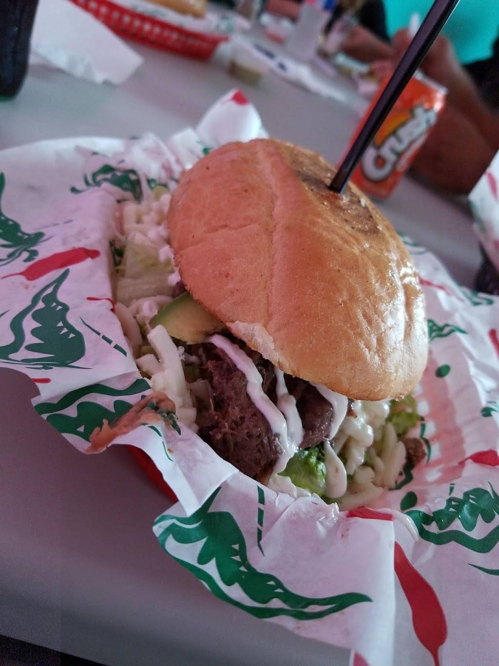 Big Poppas Tacos | restaurant | 2118 N PanAm Expy, San Antonio, TX 78208, USA | 2102310042 OR +1 210-231-0042