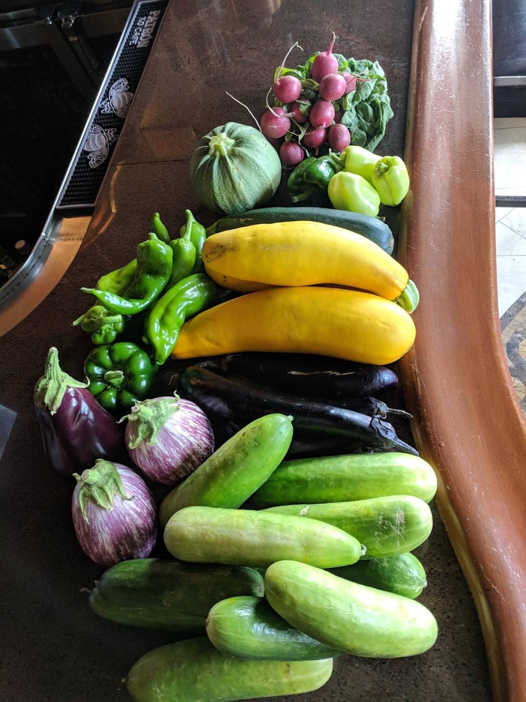 Angelinas | restaurant | 399 Ellis St, Staten Island, NY 10307, USA | 7182272900 OR +1 718-227-2900