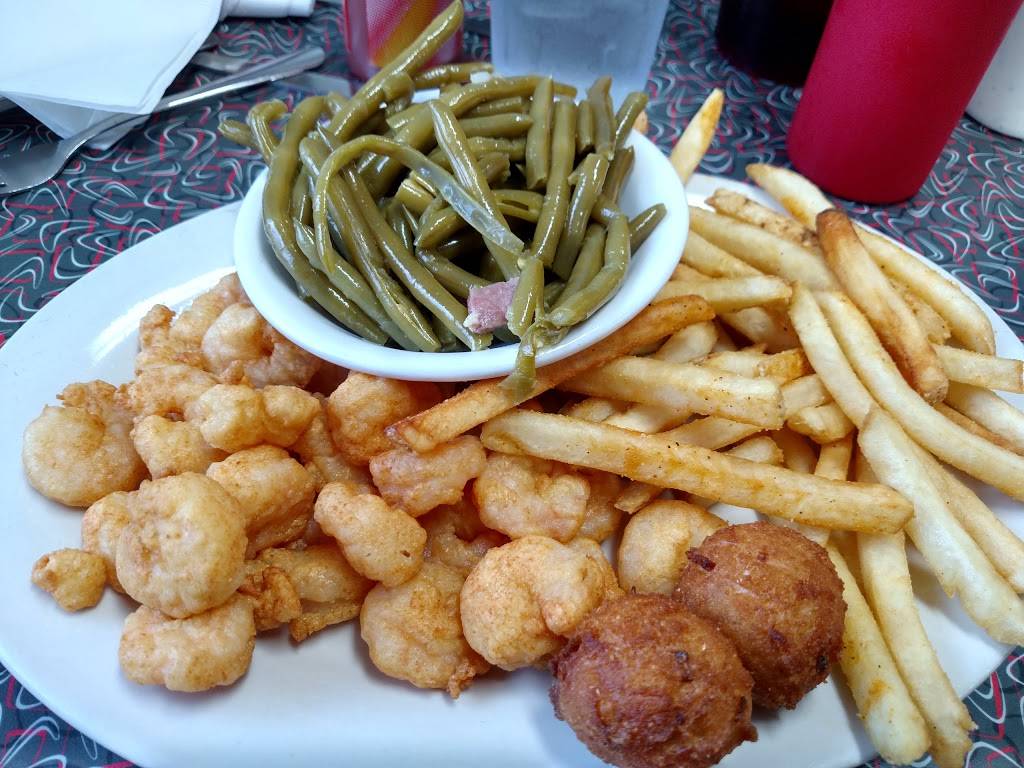 Kure Beach Diner | restaurant | 101 K Avenue, Kure Beach, NC 28449, USA | 9104588778 OR +1 910-458-8778