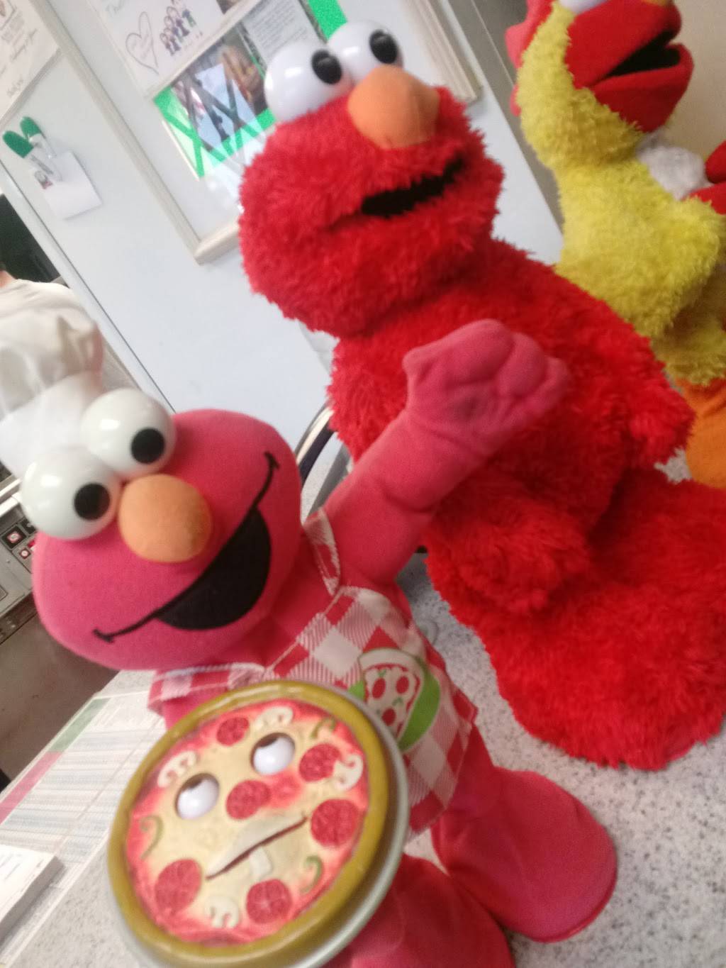 Jakes Pizza | restaurant | 115 W Main St, Winneconne, WI 54986, USA | 9205829222 OR +1 920-582-9222