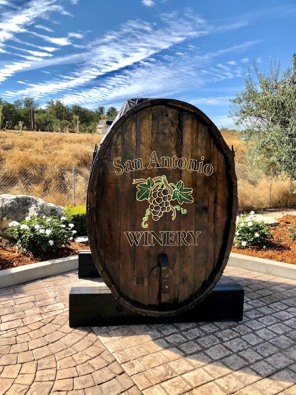Riboli Family of San Antonio Winery, Bistro + Tasting Room | restaurant | 2610 Buena Vista Dr, Paso Robles, CA 93446, USA | 8052262600 OR +1 805-226-2600
