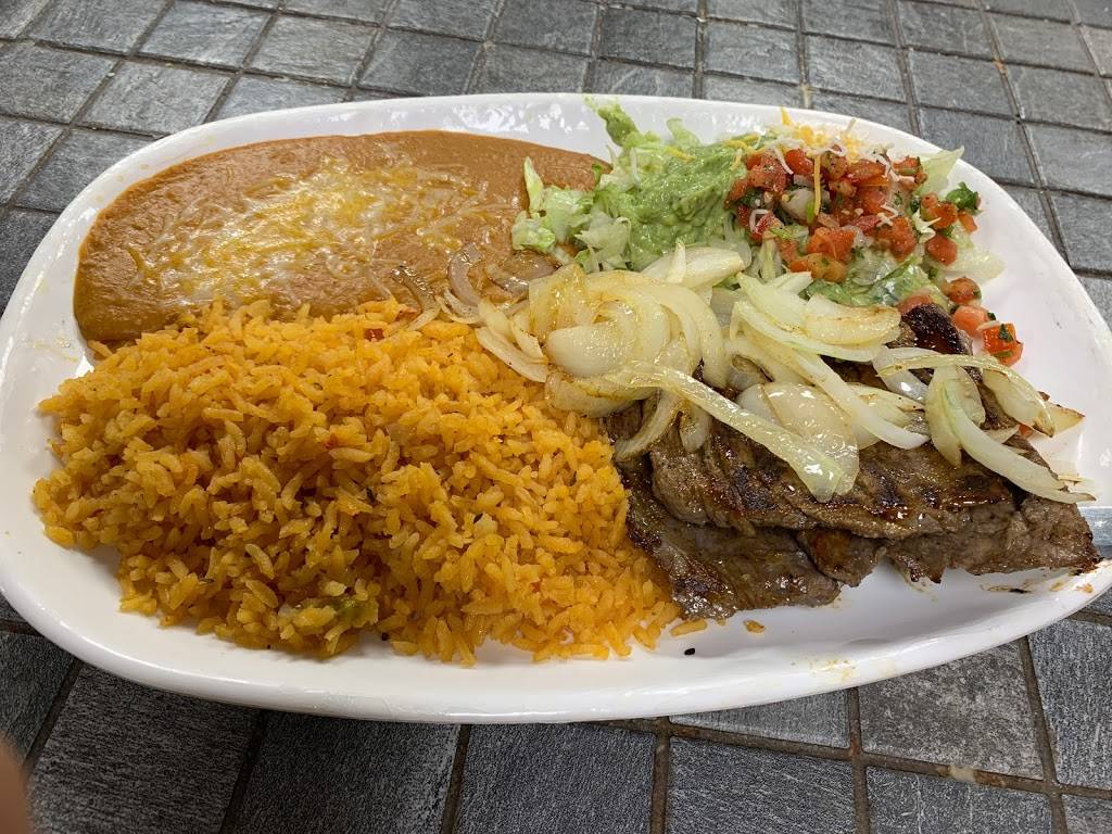 Jalapeno Mexican Restaurant | restaurant | 40 Sugar Creek Ln, North Liberty, IA 52317, USA | 3198530006 OR +1 319-853-0006