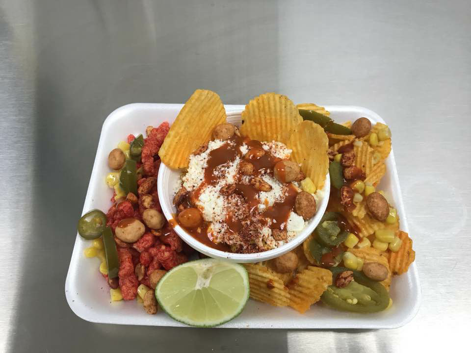 Hot & Cold Mexican Cafeteria | restaurant | 16737 E Foothill Blvd, Fontana, CA 92335, USA | 9093710037 OR +1 909-371-0037