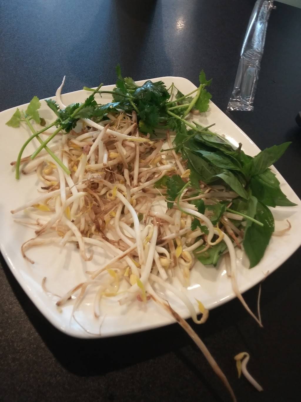 Pho 1 | restaurant | 3665 E Bay Dr #208, Largo, FL 33771, USA | 7275070337 OR +1 727-507-0337